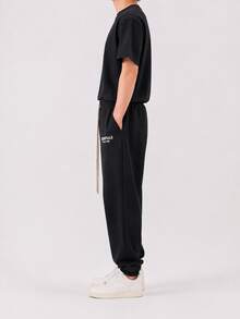 Fear Of God Essentials Fleece Sweatpant (FW24) Unisex - 黑色運動褲 - 查看 4