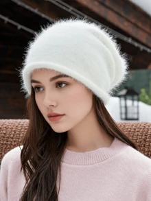 CAMEL CROWN Women's Knitted Stunt Hat, Windproof Beanie, Fleece-Lined Warm Wool Hat - White - View 1
