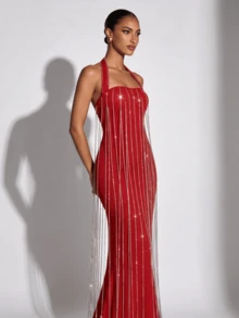 Elegante vestido largo rojo sin tirantes con cadena de strass para fiesta y boda de otoño - Rojo - Ver 4