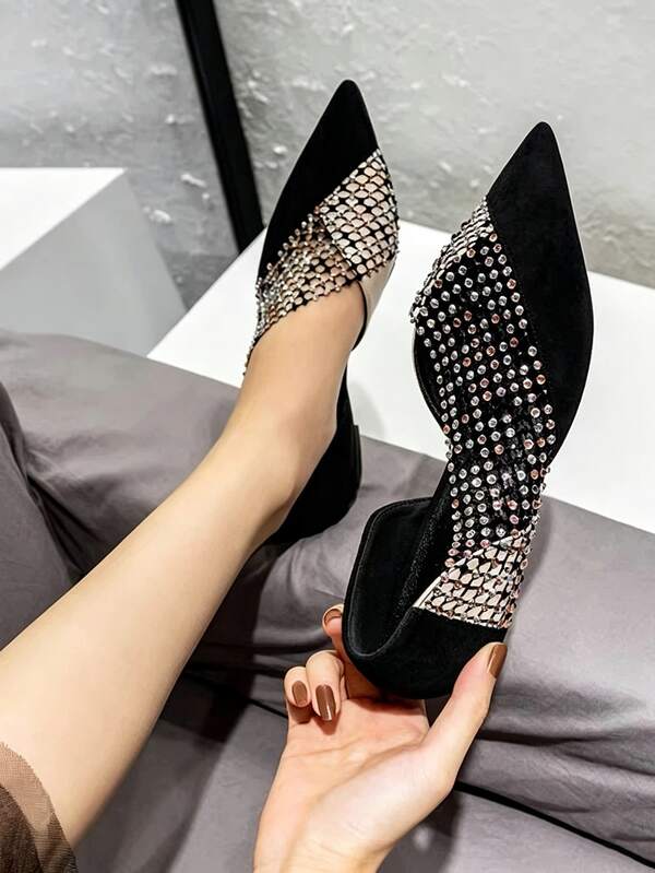Light Luxury Elegant Black Pointed Toe Flat Shoes, Hollow Mesh Inlaid With Colorful Rhinestones Patchwork Closed Toe Design, Suitable For Dating, Parties, Shopping, Commuting, Spring/Summer Elegant Niche Hollow Rhinestone Women's Shoes