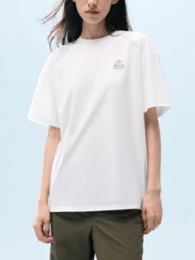 CAMEL CROWN 新款女款夏季戶外短袖T恤，原紗防曬快乾圓領運動上衣 - 無際白 - 查看 1