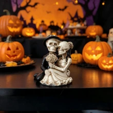 Gothic Hugging Skeleton Newlyweds Statue, Spooky Halloween Party Tabletop Figurine, Creative Day Of The Dead Skull Couple Resin Decor Gift - 1PC - View 5