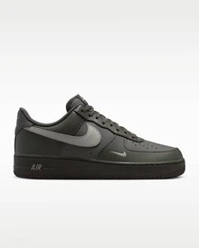 Sepatu Sneakers Nike Air Force 1 '07 Pria IV5732-001 - Hitam - View 4