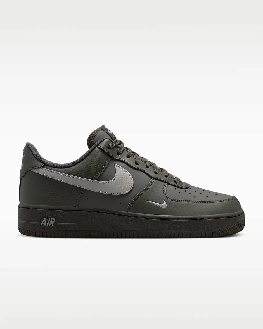 Nike Air Force 1 '07 Men's Sneakers IV5732-001 - Black - View 1