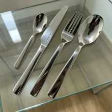 4-Piece High-Quality Stainless Steel Cutlery Set, Includes Steak Knife, Fork, Spoon And Coffee Spoon, Suitable For Daily Western Dining Use - White - View 9