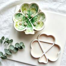 1 Soft Clay Jewelry Dish Mold, Suitable For Beginners And Artists, Clover, Cat Paw, Lotus Leaf, Shell Shaped Jewelry Dish And Coaster Mold For Polymer Clay, Polymer Clay Tools, Suitable For Earrings, Pendants, Holiday Craft Accessories, Durable Plastic Mold, Soft Clay Jewelry DIY Tools - White - View 2