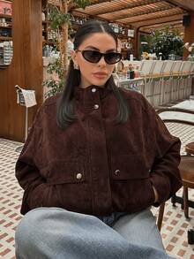 Jaket Varsity Wanita Bahan Suede dengan Kerah Tegak, Lengan Panjang, Resleting, dan Saku, Sempurna untuk Gaya Musim Gugur - Coffee Brown - View 7