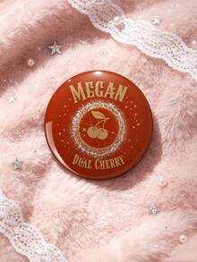 1個/6個 4.4cm/1.73in KATSEYE 成員姓名與Logo徽章，亮片背景Logo徽章包含 Sophia、Yoonchae、Megan、Daniela、Manon 和 Lara，復古風格衣物包包背包裝飾胸針，送給 KATSEYE 粉絲的完美禮物 - 彩色 - 查看 4