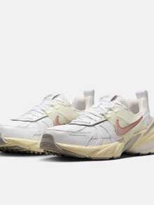 Women's W NIKE V2K RUN Casual Sports Shoes, Low-Top, FD0736-112 - White - View 1