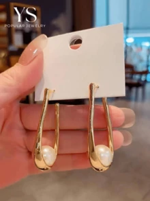 Pháp Vintage Kim loại Lạnh Tấn Ngọc trai Giả To lớn Thả hoa tai Đối với phụ nữ , Duy nhất Hình chữ-U Thiết kế , Cao-kết thúc Tai Đồ trang sức Với một cảm giác của Phong cách - Vàng - Xem 2