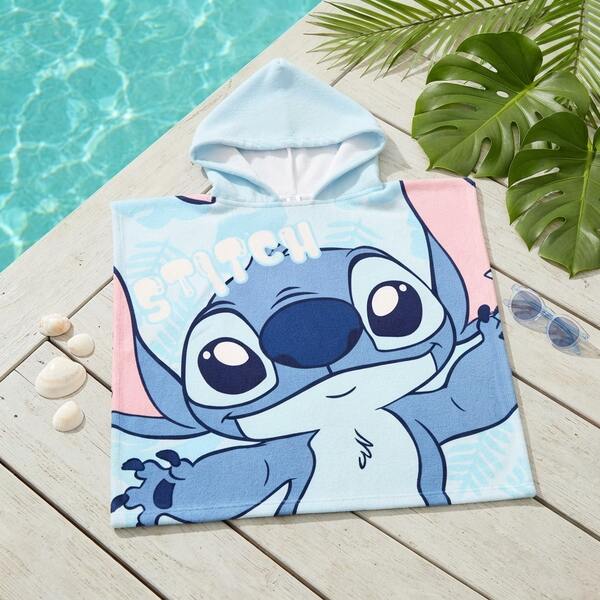 منشفة CERDÁ Lilo & Stitch من الألياف الدقيقة مع غطاء للرأس للأطفال، منشفة سريعة الجفاف بتصميم ستيتش، مثالية للاستحمام والشاطئ والمسبح والمغامرات