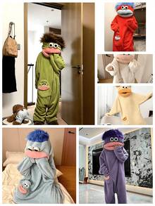 1pc Cute Funny Cartoon Big Mouth Monster Thick Coral Fleece Bathrobe, Couple Bathrobe, Cartoon Bathrobe, Suitable For Cosplay, Unisex Bathrobe - Multicolor - View 5