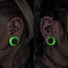 2PCS Glow In The Dark Two-Tone Stainless Steel Horn Fit Ear Tunnels, Hypoallergenic Body Piercing Jewelry, Cyberpunk Design Jewelry - Round - View 3