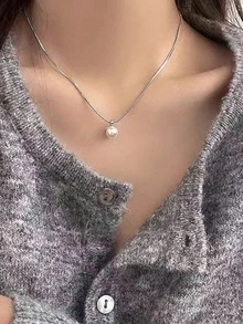 1pc Fashionable Faux Pearl Necklace For Women With Luxurious Feel Simple & Versatile Ins Style Collarbone Chain Jewelry - Multicolor - View 7