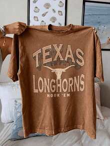 Texas Longhorns Graphic Showcasing The Iconic Longhorn Silhouette With Vintage Distressed Lettering, Tee For The Ultimate Fan ,Vacation Outfits Women - 水洗棕色 - 查看 6