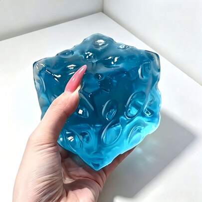 Nuevo juguete de punta de dedo de queso de maltosa transparente para alivio del estrés, juguete de apretar de rebote lento de glaciar, juguete de apretar suave de gelatina roja transparente y suave para alivio del estrés, regalo de festival y cumpleaños adecuado para todas las edades, regalo de temporada de regreso a la escuela