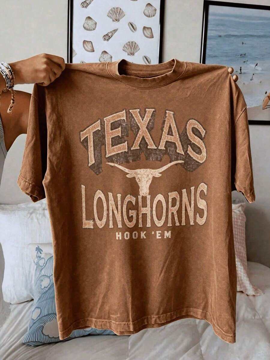 Texas Longhorns Graphic Showcasing The Iconic Longhorn Silhouette With Vintage Distressed Lettering, Tee For The Ultimate Fan ,Vacation Outfits Women - 水洗棕色 - 查看 1