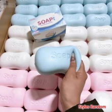 1 pezzo Giocattolo anti-stress in sapone con lettera in rilievo, gadget fidget super morbido a lenta ripresa, colore pastello casuale, omaggio per fanmeet, collezionabile per hobby fandom, accessorio da scrivania, ornamento abbinato per scambio di photocard - Multicolore - Visualizzare 3