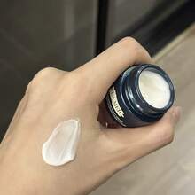 La Mer 夜間修復奇蹟面部保濕霜 迷你旅行裝試用版 - 7ml - 查看 3