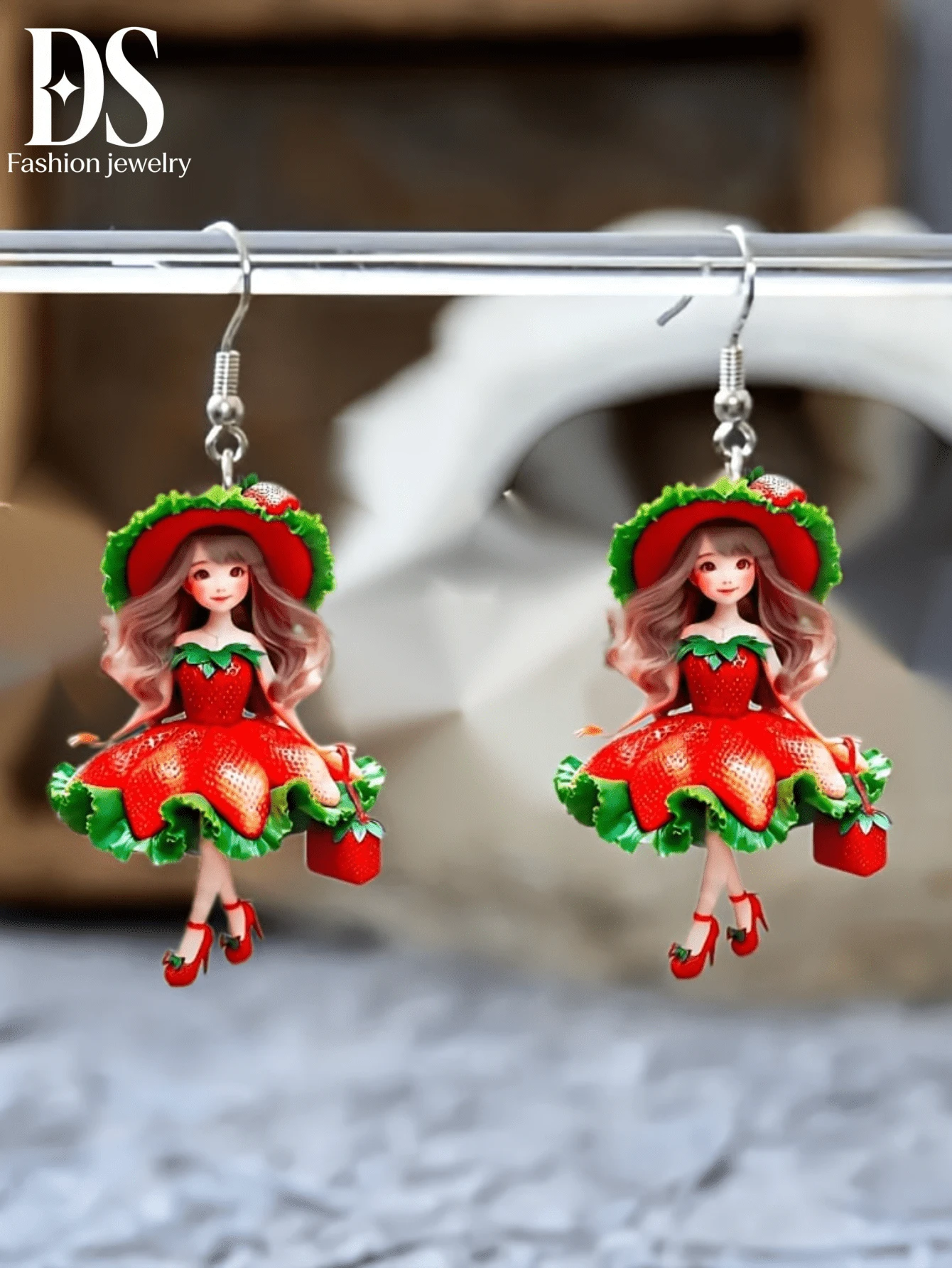 1 Pair Creative Doll Strawberry Design Earrings, & Elegant Earring Hooks For Christmas Party, Fashionable Personalized Earrings - Colorful - View 1