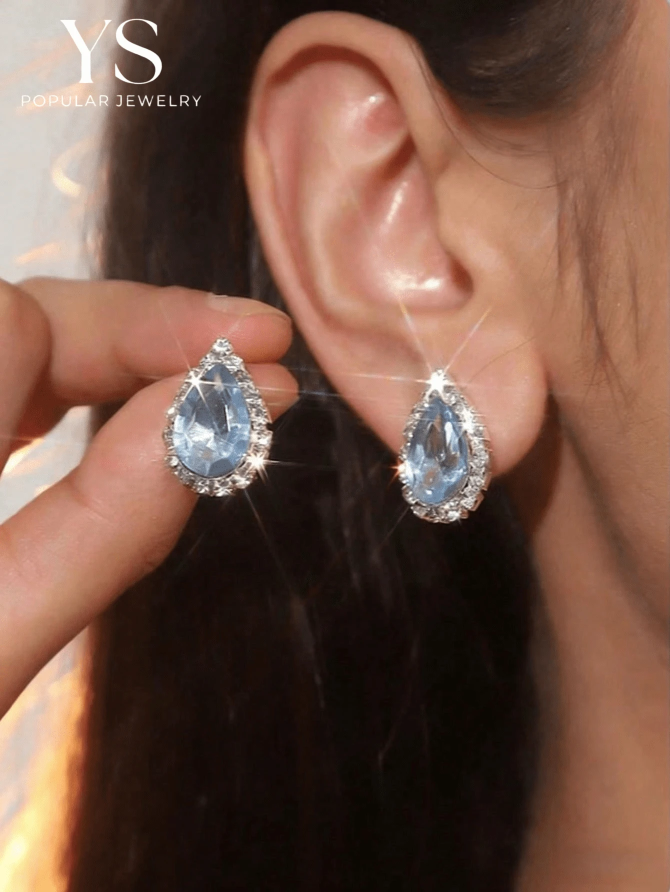 1 Pair Vintage Teardrop Full Crystal Rhinestone Stud Earrings, Elegant Luxury Rhinestone Earrings Jewelry For Women - Baby Blue - View 1