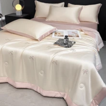 Duvet Covers Sets - Flowers - Milky White and Blue - View 3