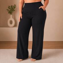 Calça Pantalona Feminina Plus Size Moda Atual 44 ao 54 Tecido Premium Confortável Elegante Zero Transparência - Preto - Visão 2