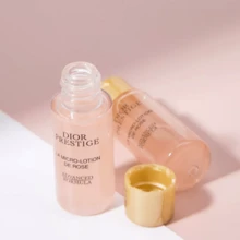 Dior Prestige La Micro-Lotion De Rose 玫瑰微精華液 進階配方 平衡肌膚 微營養面部乳液 旅行迷你尺寸 10ml / 0.34 Fl Oz - 10ml - 查看 3