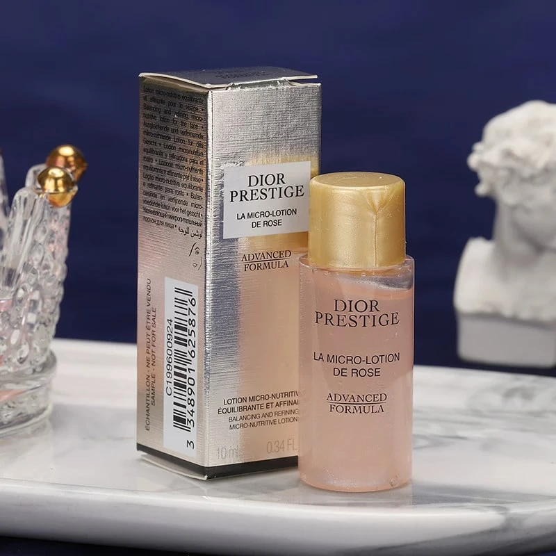 Dior Prestige La Micro-Lotion De Rose 玫瑰微精華液 進階配方 平衡肌膚 微營養面部乳液 旅行迷你尺寸 10ml / 0.34 Fl Oz - 10ml - 查看 1