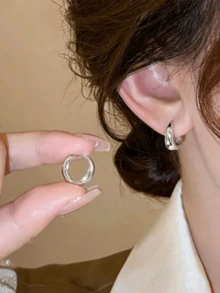1 Pair Teardrop-Shaped Ear Clips, Copper Material, High-End Minimalist, Popular For Women's Daily Commute/Workplace Wear And Afternoon Tea Occasions, Essential Minimalist Hoop Accessory - Silver - View 3