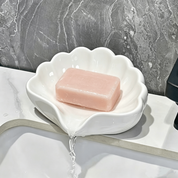 Shell Soap Tray Multifunctional Cosmetic Jewelry Storage Tray Minimalist Creative Bathroom Soap Dish Automatic Drainage Practical Home Storage Box