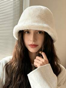 1件女款人造兔毛可調節水桶帽，修飾臉型，保暖百搭，大頭圍，白色素色毛絨，秋冬款 - 絨毛 - 查看 7