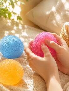 1pc Shapeable Non-Rebounding Snowball Toy, Textured Round Design, Suitable For Children 3 Years And Above, Perfect As Party Favor Filler, Christmas, Halloween, Birthday Holiday Gift, Suitable For Home And Party Activities - Smoothie Maker - View 1