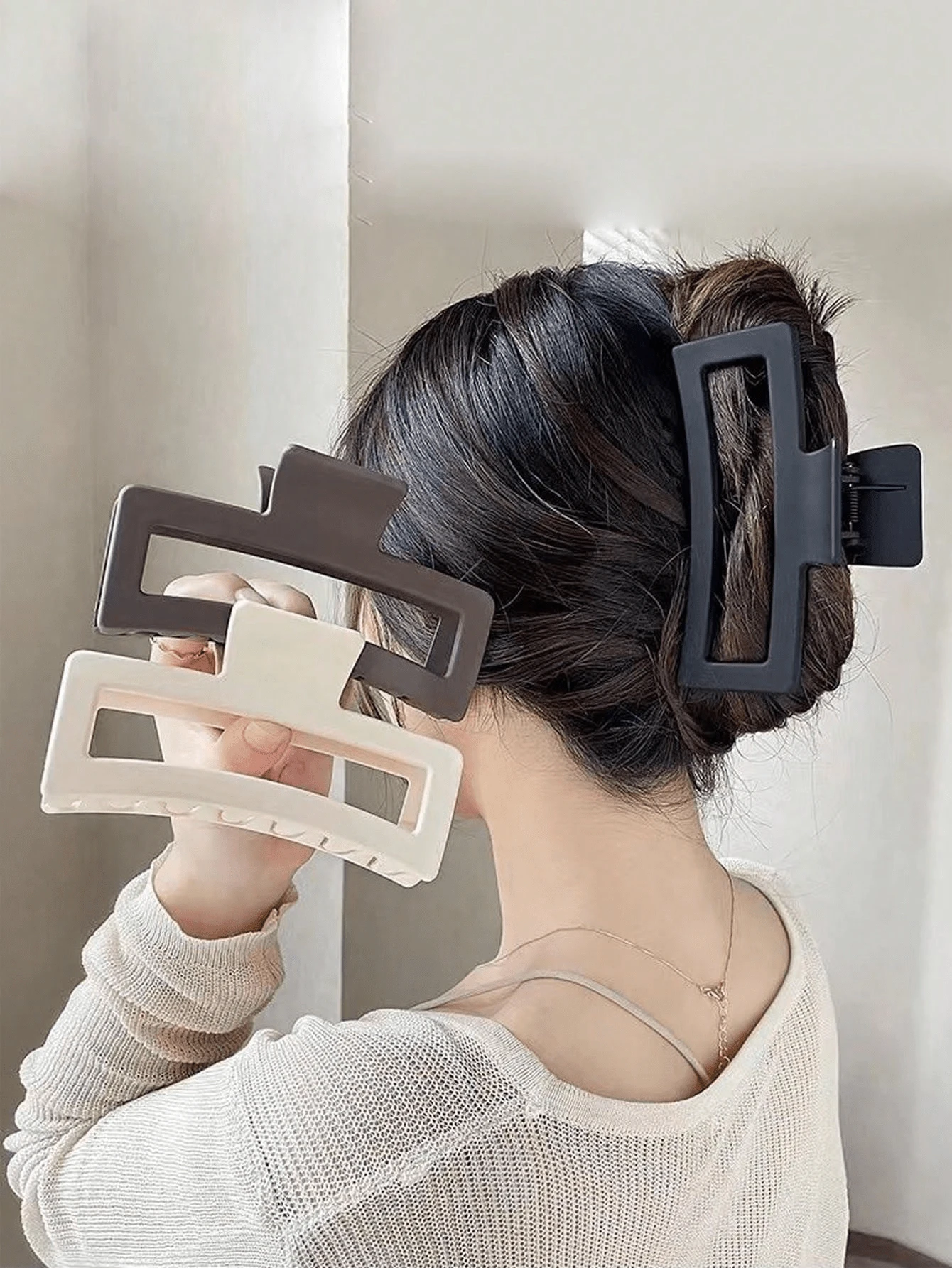 1 Set 3pcs Large 13cm Square Matte Hair Clips, Minimalist Solid Color Back Hair Clips, Suitable For Women With Thick Hair, Versatile Hair Accessories For Daily Commute, Vacation, Face Washing And Updo - Multicolor - View 1