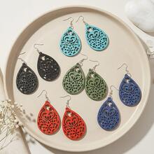 5 Pairs/Set, Multi-Color Geometric Hollow Wooden Teardrop Laser Engraved Women's Earrings, Vintage Elegant, Suitable For Mother's Day. - Gold Hoop Earrings - View 3