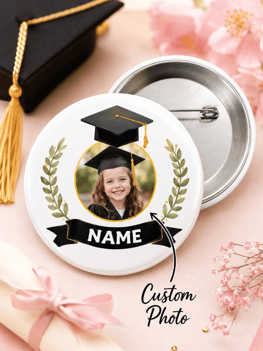 1 pieza Insignia de foto de graduación personalizada, botón redondo con nombre personalizado con diseño de birrete de graduado y laurel, recuerdo conmemorativo para jardín de infancia, preescolar - Multicolor - Ver 1