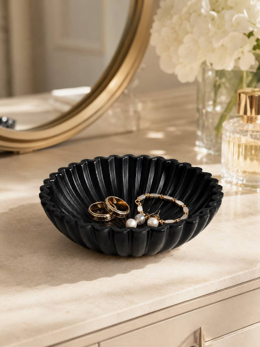Black Wavy Edge Jewelry Tray, Decorative Storage Bowl For Keys, Rings, Watches, Earrings, Resin Vanity Organizer, Modern Home Decor Accent For Vanity, Nightstand, Bathroom Counter, Entryway Table - New Model - View 1