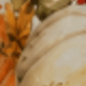 متعدد الألوان