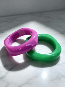 2pcs Exaggerated Asymmetric Square & Round Geometric Acrylic Resin Texture Women's Bracelets, Fuchsia & Green Square & Round Geometric Resin Bracelets, Minimalist Design, Suitable For Daily Casual, Party, Vacation Wear, Bohemian Style Fashion Accessories, Can Be Layered, Perfect Gift For Partner And Family - Multicolor - View 4