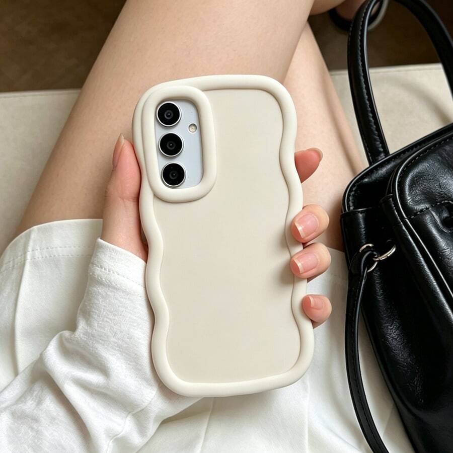 1 buah Casing Ponsel/Penutup Ponsel Warna Putih Polos, Putih Krem, Putih Terang, Lucu, Minimalis, Segar, Kreatif, Sederhana, Tanpa Pola, Retro, Eropa, Amerika, Gaya Lembut untuk Pria dan Wanita, Putih Macaron, Cakupan Penuh, Anti Jatuh, Segar, Berwarna-warni, Bentuk Bergelombang, Gaya Krem, [Versi Internasional Bukan Versi Lokal] Cocok untuk Android/GALAXY/A/S/FE/PLUS/ULTRA/NOTE/POCO/Transsion/HOT/SPARK/POP/SMART/RENO/Honor