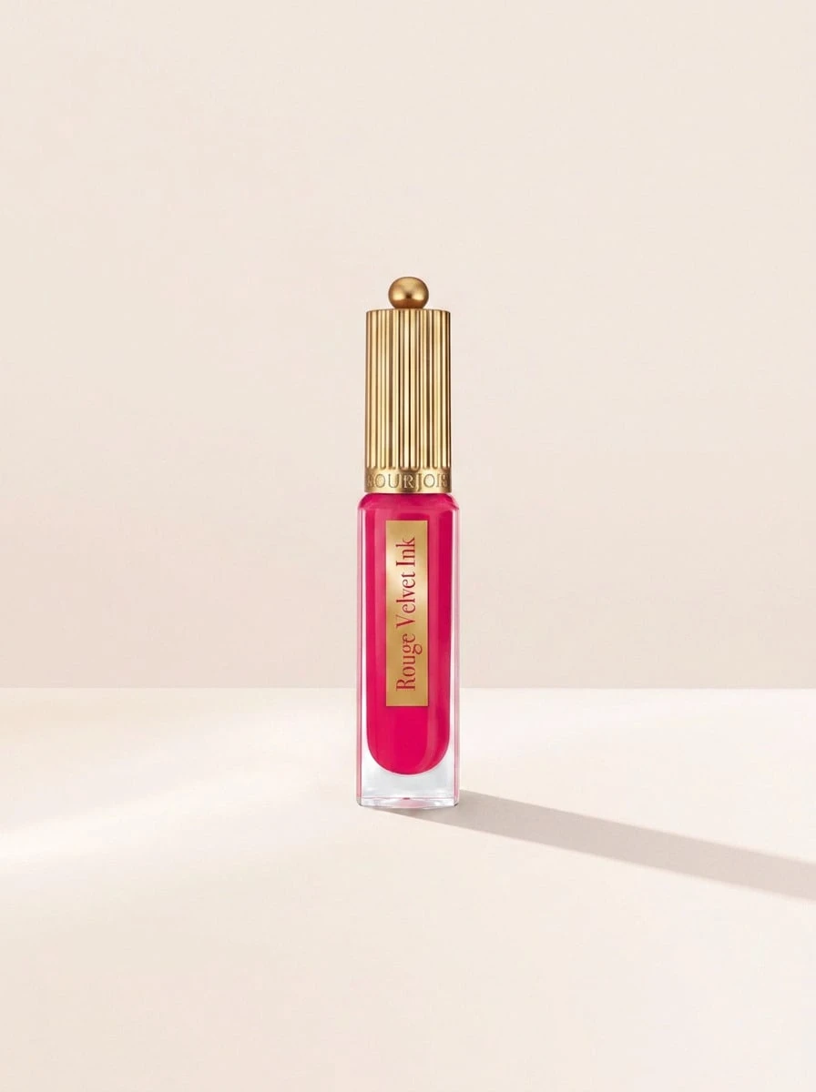 Bourjois أحمر الشفاه السائل بورجوا روج فيلفيت إنك رقم 07 فوشيا تشا تشا 3,5 مل - 07 فوشيا تشا تشا - مشاهدة 1
