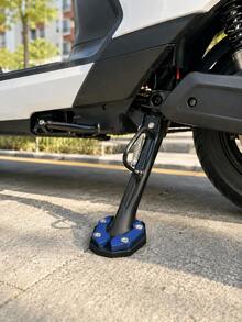 Motorcycle Kickstand Pad, Universal Side Stand Support Base, Anti-Slip Anti-Sink Kickstand Extension Base, Wide Bottom Parking Pad, Suitable For Scooters, Lightweight Motorcycles, Electric Bicycles, Electric Motorcycles, Suitable For Soft Ground, Grass, Gravel And High-Temperature Road Surfaces - C - View 4