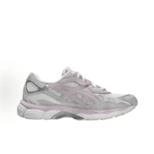 ASICS Gel-NYC Sneakers - Authentic Unisex Retro Lifestyle Running Shoes | Viral 2026 Sportstyle Urban Trainers | Premium Gel Technology Cushioning | Durable Suede & Mesh Performance Footwear | Classic Comfort Daily Sneakers - 灰粉紅色 - 查看 2