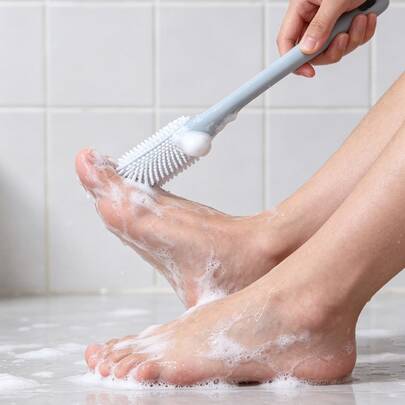 Sikat Pembersih Celah Jari Kaki, Sikat Kaki Berbulu Lembut untuk Menghilangkan Kulit Mati, Menggosok dan Mengelupas. Penting untuk Perawatan Kuku. Alat Perawatan Kaki. Sikat Genggam. Kepala Sikat Portabel. Bulu Sikat Tahan Lama. Bahan Higienis. Alat Pengelupas Kulit.