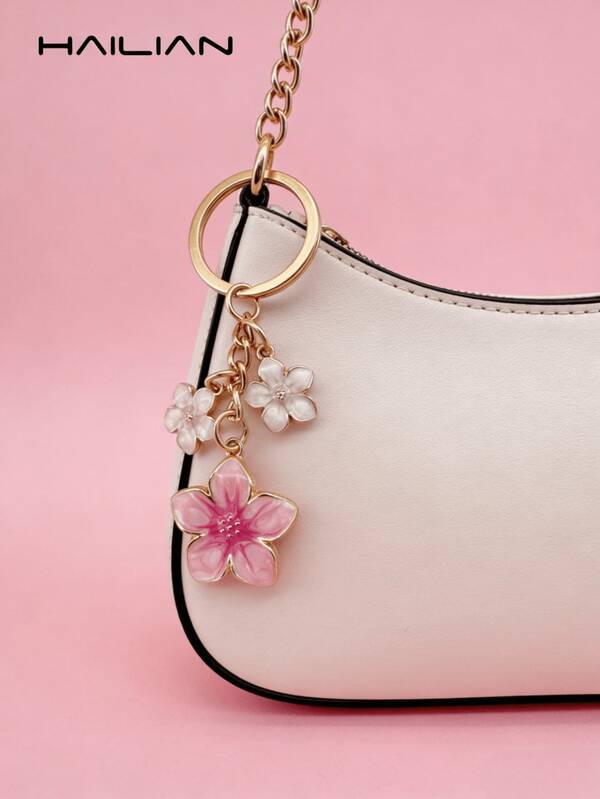 10pcs Sakura Shaped Keychain, Lightweight And Graceful Sakura Design, Suitable For Bag Pendant, Car Key Chain, Couples, Birthday, Holiday Gifts