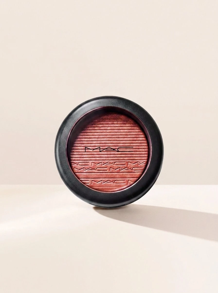 MAC Extra Dimension Blush Fairly Hushed Tone 4 G – Blush, Luminous Finish, For Women, Fairly Hushed, Suitable For Daily Makeup Routine - Hushed Tone - View 1