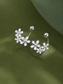 GLIMMER GI 1 Pair Women's Fashion Stud Earrings, S925 Sterling Silver Hypoallergenic Screw Back 3-Flower Design Elegant Elegant High-End Versatile Earrings New Style, Daily Wear/Vacation/Valentine's Day/Birthday Gift [Gift Box Included] - Silver - View 4