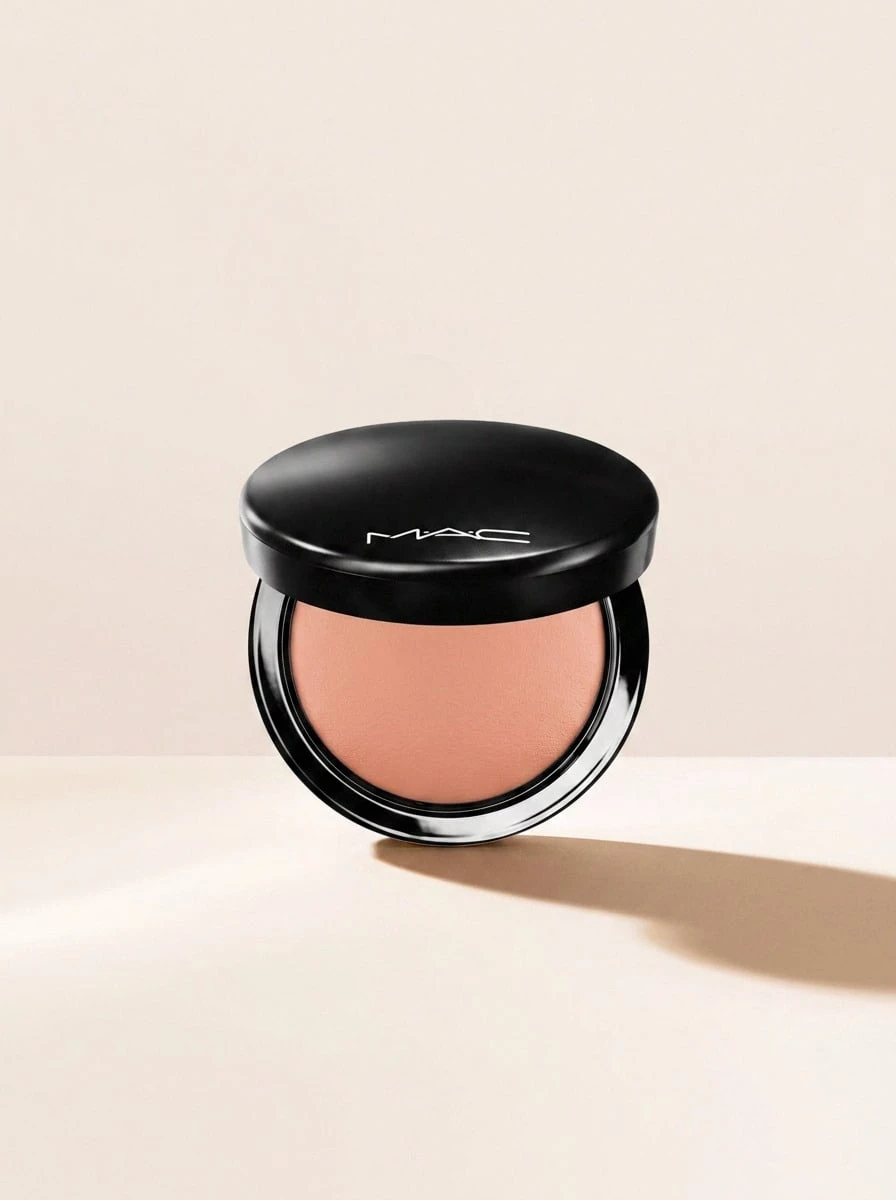 MAC Mineralize Skinfinish Natural Medium 10 G – Face Powder, Matte Finish, For Women, Medium, Minerals, Suitable For Makeup Setting - Medium - View 1