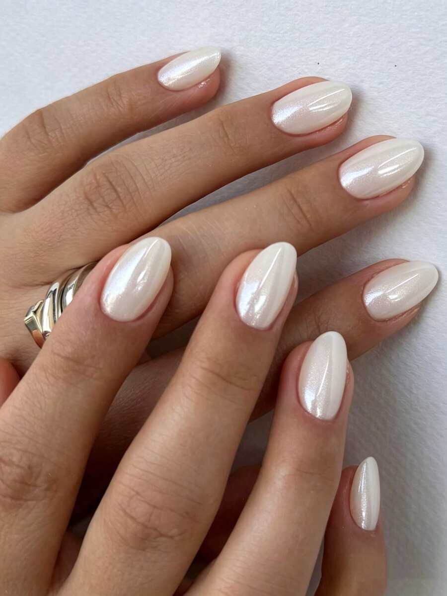 Elevate Your Style, 24pcs Short Oval Cream White Magic Metallic Shiny Pointed Press-On Nails, Perfect Fit Acrylic False Nail Set, Includes 1pc Jelly Glue And 1pc Nail File, Easy To Wear, Suitable For Women And Girls Daily Wear And Party Use - White - View 1