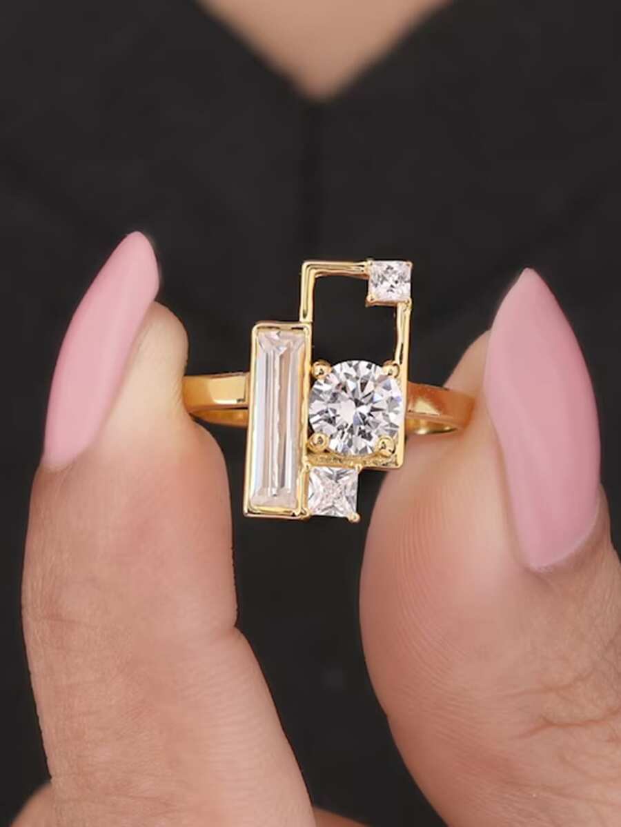 1pc Creative 14K Gold Plated Hollow Circle Geometric Square Four-Prong Round Couple Ring For Men And Women, Suitable For Daily Commute, Party, Christmas, Perfect Gift Jewelry